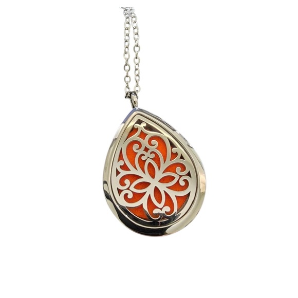 Jewelry - Elegant Silver and Orange Teardrop Necklace
NWT